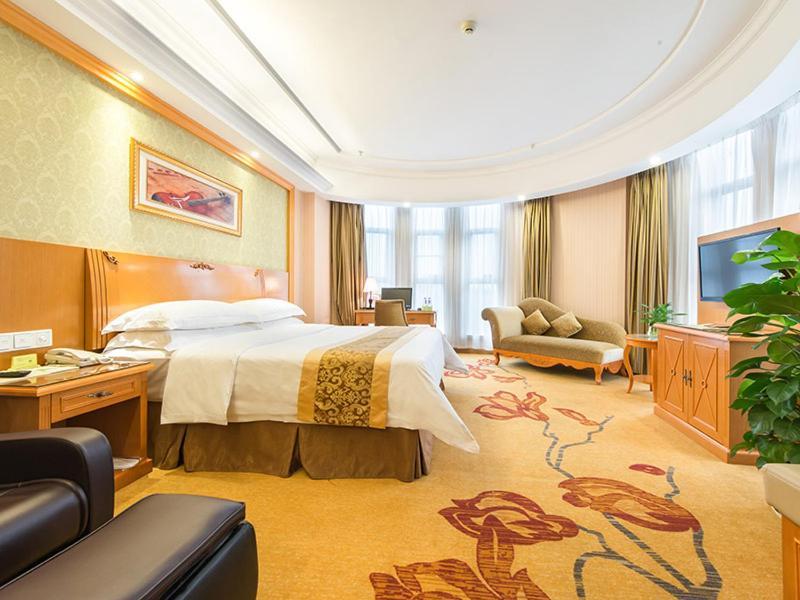 Vienna Hotel Shenzhen View Lake Park エクステリア 写真